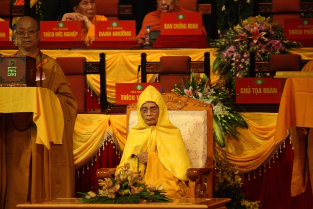 Chùm ảnh: Phiên làm việc cuối cùng và lễ bế mạc Đại hội VII