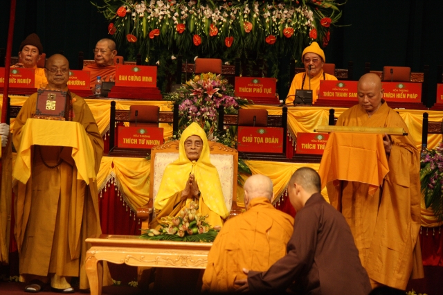 Chùm ảnh: Phiên làm việc cuối cùng và lễ bế mạc Đại hội VII