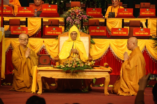 Chùm ảnh: Phiên làm việc cuối cùng và lễ bế mạc Đại hội VII