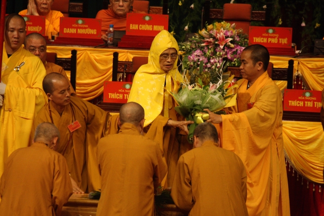 Chùm ảnh: Phiên làm việc cuối cùng và lễ bế mạc Đại hội VII