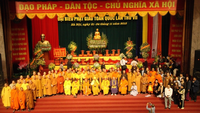 Chùm ảnh: Phiên làm việc cuối cùng và lễ bế mạc Đại hội VII