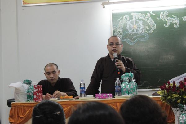 TP.HCM: Lớp Giáo lý chùa Phước Hòa, Q3 mừng ngày Nhà Giáo Việt Nam