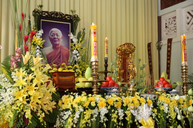 TP.HCM: Lễ tưởng niệm chung thất trai tuần cố đại lão HT. Thích Minh Châu
