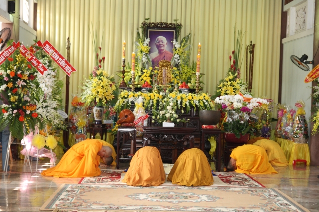 TP.HCM: Lễ tưởng niệm chung thất trai tuần cố đại lão HT. Thích Minh Châu