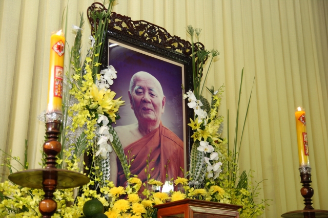 TP.HCM: Lễ tưởng niệm chung thất trai tuần cố đại lão HT. Thích Minh Châu