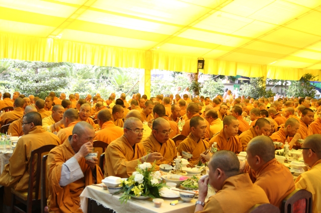 TP.HCM: Lễ tưởng niệm chung thất trai tuần cố đại lão HT. Thích Minh Châu