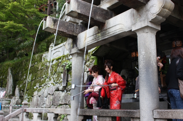 Đến Nhật Bản tham quan chùa Kiyomizudera