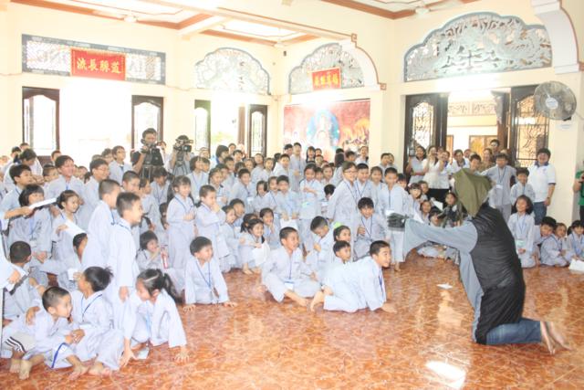 TP. HCM: Quan Âm Tu Viện tổ chức khóa tu Gieo Hạt Từ Tâm kỳ 8: Hoa Điểm 10