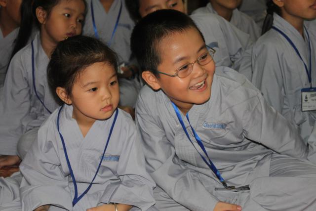 TP. HCM: Quan Âm Tu Viện tổ chức khóa tu Gieo Hạt Từ Tâm kỳ 8: Hoa Điểm 10