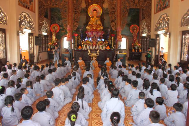 TP. HCM: Quan Âm Tu Viện tổ chức khóa tu Gieo Hạt Từ Tâm kỳ 8: Hoa Điểm 10