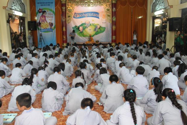 TP. HCM: Quan Âm Tu Viện tổ chức khóa tu Gieo Hạt Từ Tâm kỳ 8: Hoa Điểm 10