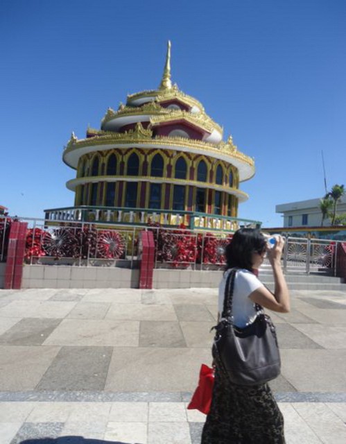 Chư Tôn Đức Tăng Ni Phật tử phái đoàn Việt Nam hành hương Myanmar