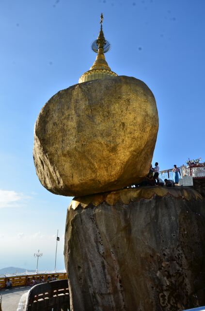 Chùa Đá Vàng, Myanmar