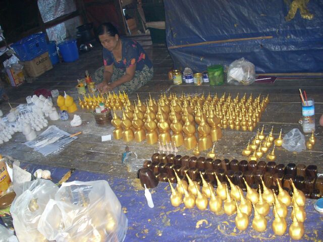 Chùa Đá Vàng, Myanmar