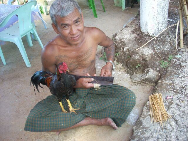 Chùa Đá Vàng, Myanmar