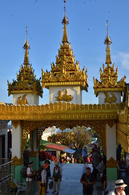 Chùa Đá Vàng, Myanmar