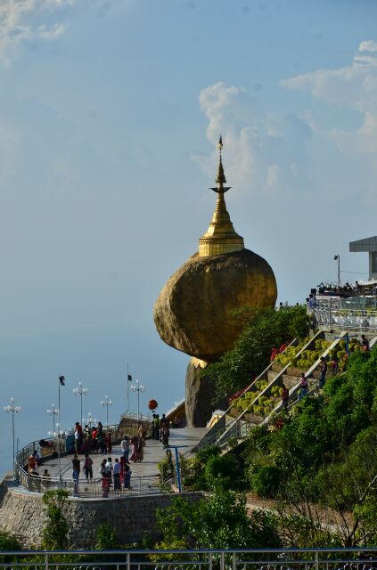 Chùa Đá Vàng, Myanmar