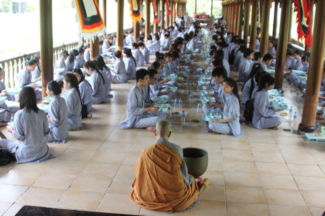 Gieo vào tâm thức giới trẻ &quot;Hạt Yêu Thương&quot;