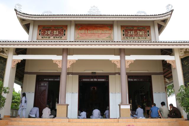 Long An: Chùa Khánh Ninh tổ chức khoá tu dành cho bệnh nhân ung bướu và khiếm thị