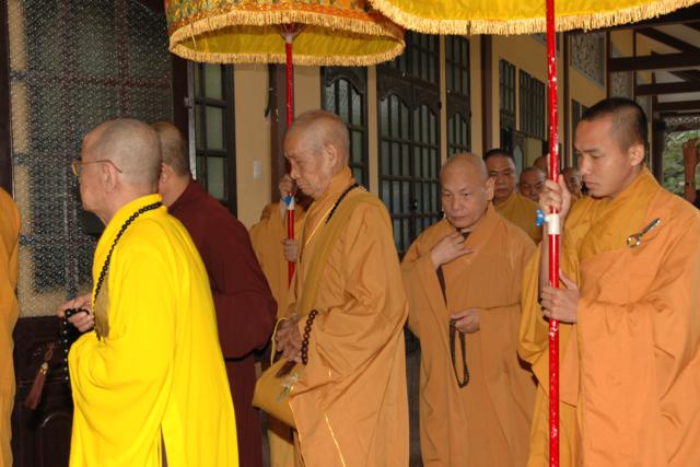 Bình Dương: Hội nghị tổng kết công tác Phật sự 2012 - Triển khai báo cáo kết quả đại hội VII - GHPGVN - Trao Giáo chỉ tấn phong Giáo phẩm