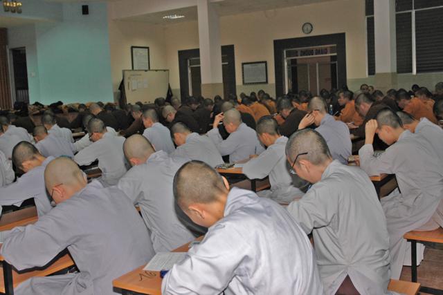Trường Trung Cấp Phật Học TP. HCM tổ chức kỳ thi học kỳ 1 - 2 (khóa VII và VIII)