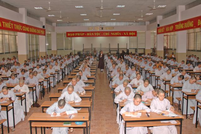 Trường Trung Cấp Phật Học TP. HCM tổ chức kỳ thi học kỳ 1 - 2 (khóa VII và VIII)