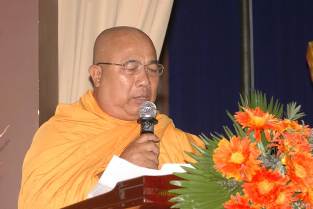 Bình Dương: Hội nghị tổng kết công tác Phật sự 2012 - Triển khai báo cáo kết quả đại hội VII - GHPGVN - Trao Giáo chỉ tấn phong Giáo phẩm