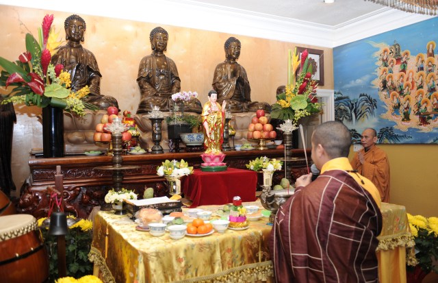 Mỹ: Chùa Liễu Quán (San Jose) tổ chức lễ hiệp kỵ chư vị hương linh và tất niên năm Nhâm Thìn