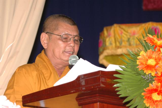 Bình Dương: Hội nghị tổng kết công tác Phật sự 2012 - Triển khai báo cáo kết quả đại hội VII - GHPGVN - Trao Giáo chỉ tấn phong Giáo phẩm