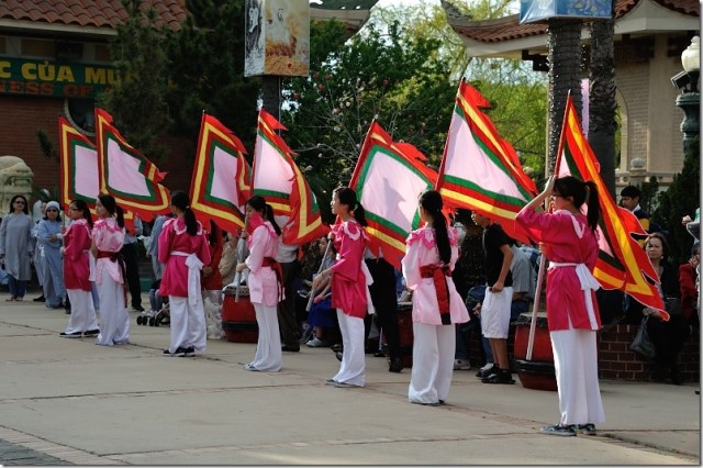 Chùm ảnh: Lễ hội Quán Thế Âm tại Trung Tâm Phật Giáo Chùa Việt Nam (Houston, Texas)