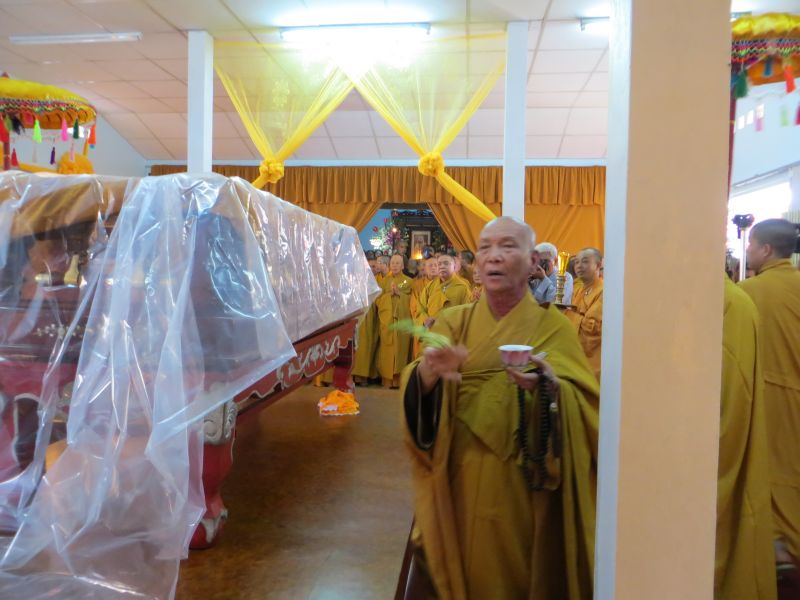 Lễ nhập kim quan HT. Thích Đắc Pháp