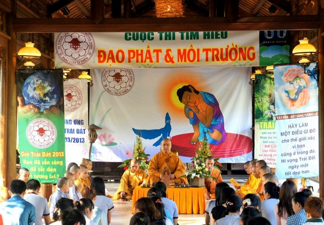 TPHCM: Thanh niên Phật tử tham gia Khóa tu Giã Từ Huyễn Mộng