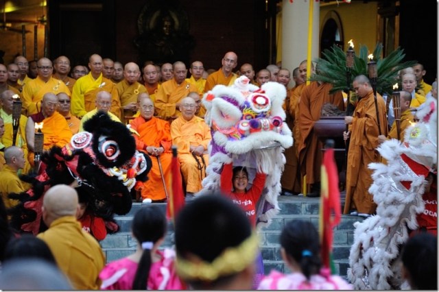 Chùm ảnh: Lễ hội Quán Thế Âm tại Trung Tâm Phật Giáo Chùa Việt Nam (Houston, Texas)