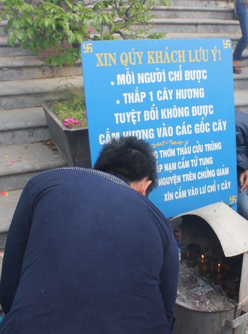 Vãn cảnh chùa Linh Ứng - Bãi Bụt