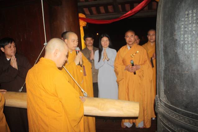 Hà Tĩnh: Long trọng tổ chức Đại lễ lạc thành, an vị tượng Phật tại chùa Phong Phạn