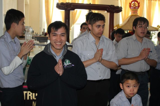 Chùa Trúc Lâm (Chicago, Mỹ) tổ chức tết Nguyên tiêu và tụng kinh Dược sư cầu an