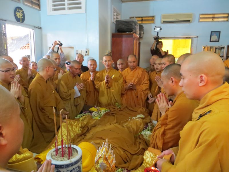Lễ nhập kim quan HT. Thích Đắc Pháp