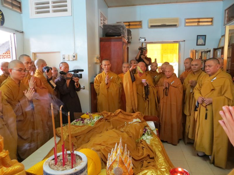 Lễ nhập kim quan HT. Thích Đắc Pháp