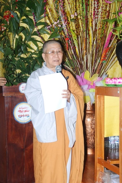 Long An: Chúc thọ đầu năm tại chùa Hòa Bình - Cần Giuộc