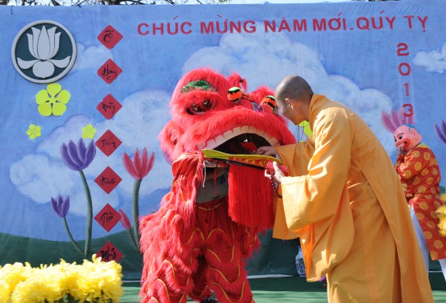 Hoa Kỳ: Hội Tết năm Quý Tỵ của 2 gia đình Phật tử Chánh Hòa, Chánh Tâm tại TP. Hayward