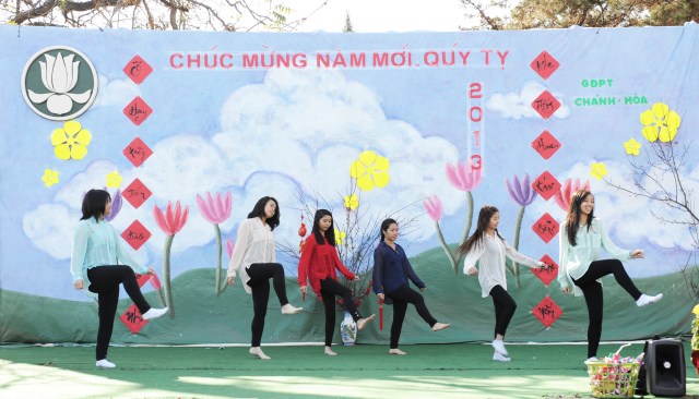 Hoa Kỳ: Hội Tết năm Quý Tỵ của 2 gia đình Phật tử Chánh Hòa, Chánh Tâm tại TP. Hayward
