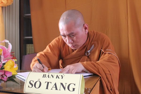 TV Sơn Thắng: Phúng viếng lễ tang cố HT. Thích Đắc Pháp - phần IV