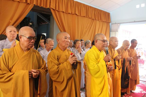 TV Sơn Thắng: Phúng viếng lễ tang cố HT. Thích Đắc Pháp - phần IV