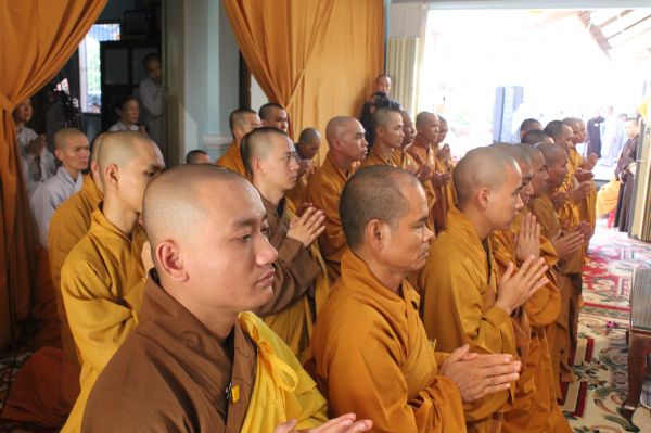 TV Sơn Thắng: Phúng viếng lễ tang cố HT. Thích Đắc Pháp - phần IV