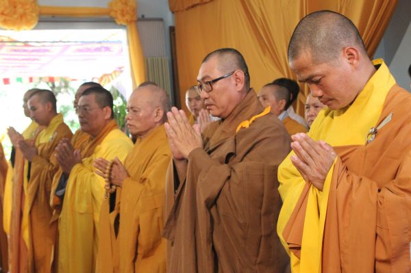 TV Sơn Thắng: Phúng viếng lễ tang cố HT. Thích Đắc Pháp - phần IV