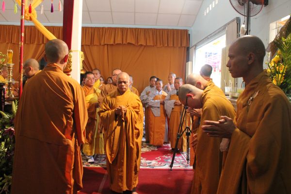 TV Sơn Thắng: Phúng viếng lễ tang cố HT. Thích Đắc Pháp - phần IV