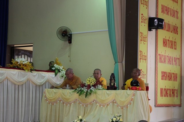 Chùm ảnh: Lễ truyền giới tại đại giới đàn Tịnh Minh - Bình Dương