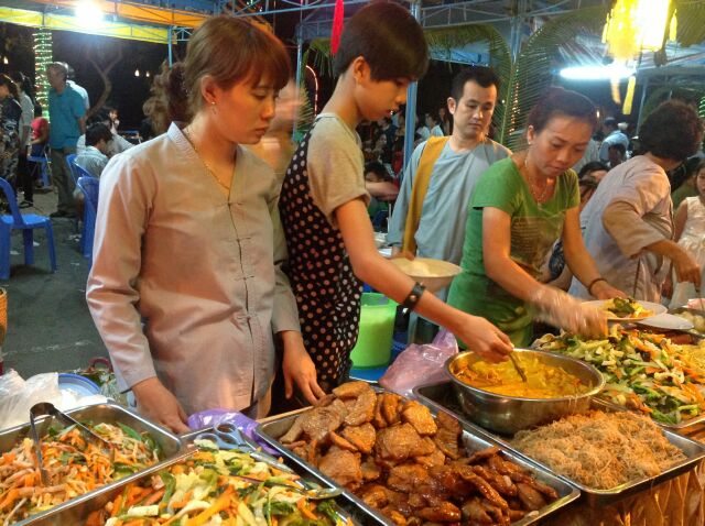 Đêm Hoa Đăng Hà Tiên kỷ niệm 277 năm Tao Đàn Chiêu Anh Các