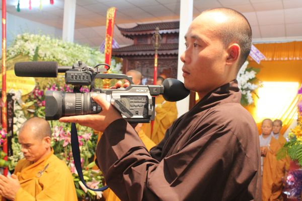 TV Sơn Thắng: Các phái đoàn viếng phần V