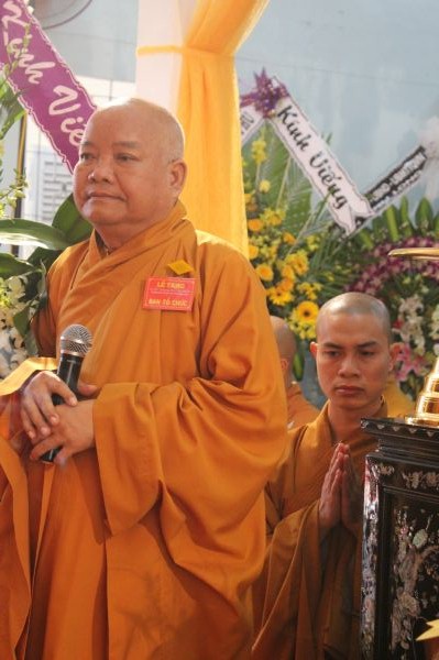 TV Sơn Thắng: Các phái đoàn viếng phần V